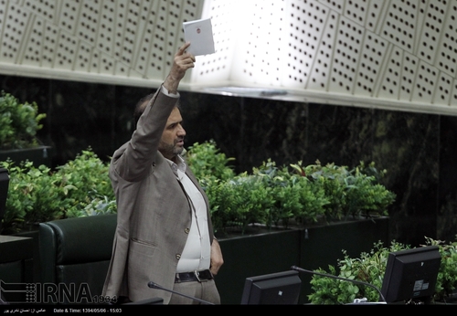 تصاویر/ درگیری لفظی کوچک زاده و جلالی در مجلس