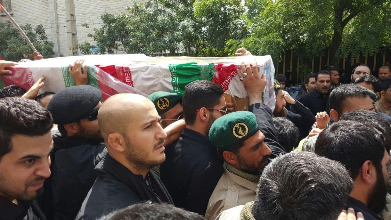 پیکر «فرمانده شهید» تشییع شد + تصاویر