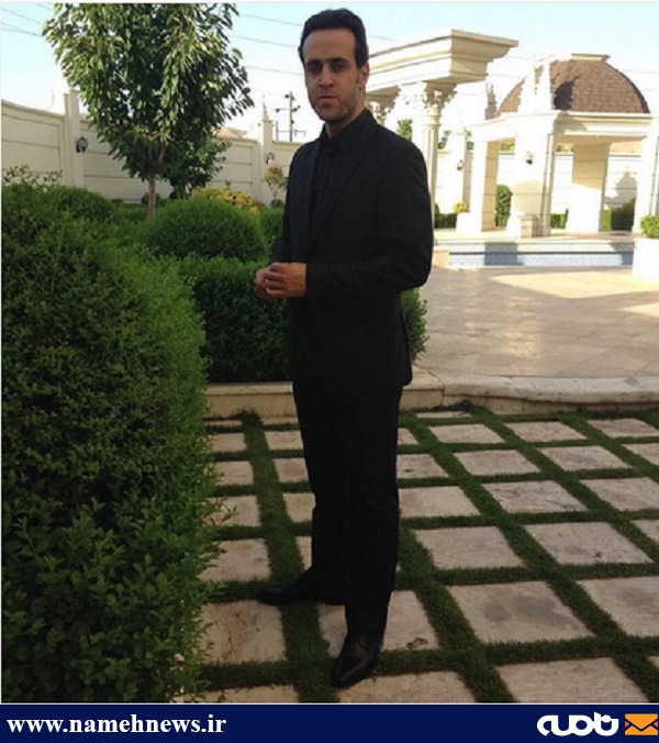 عکس/ تیپ رسمی علی کریمی