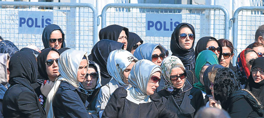 چه کسی خبر کودتا را به اردوغان داد؟+تصاویر