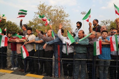 استقبال از روحانی در فرودگاه حیدرآباد+فیلم و عکس