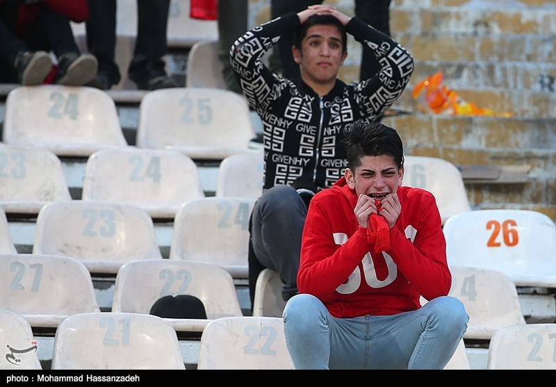 اشک هواداران سرخ درآمد+عکس