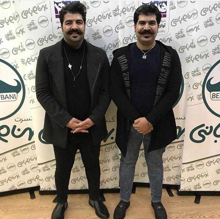 تصویر جالبی از یک خواننده در کنار بدلش