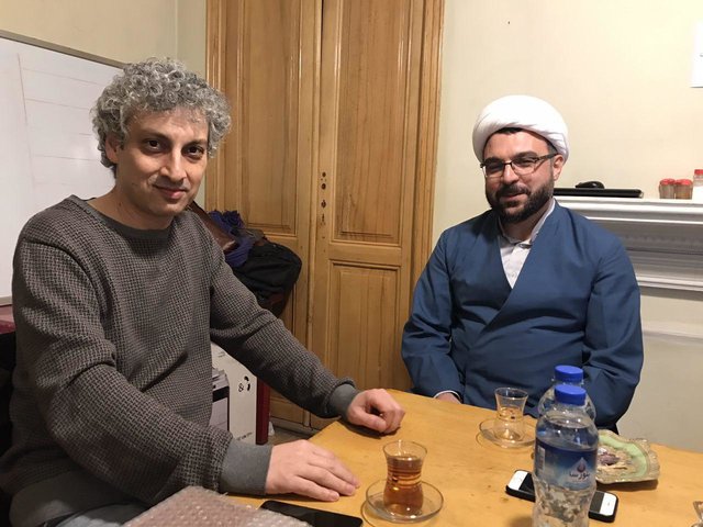 دلجویی رییس اداره اوقاف شهرری از ارژنگ امیرفضلی