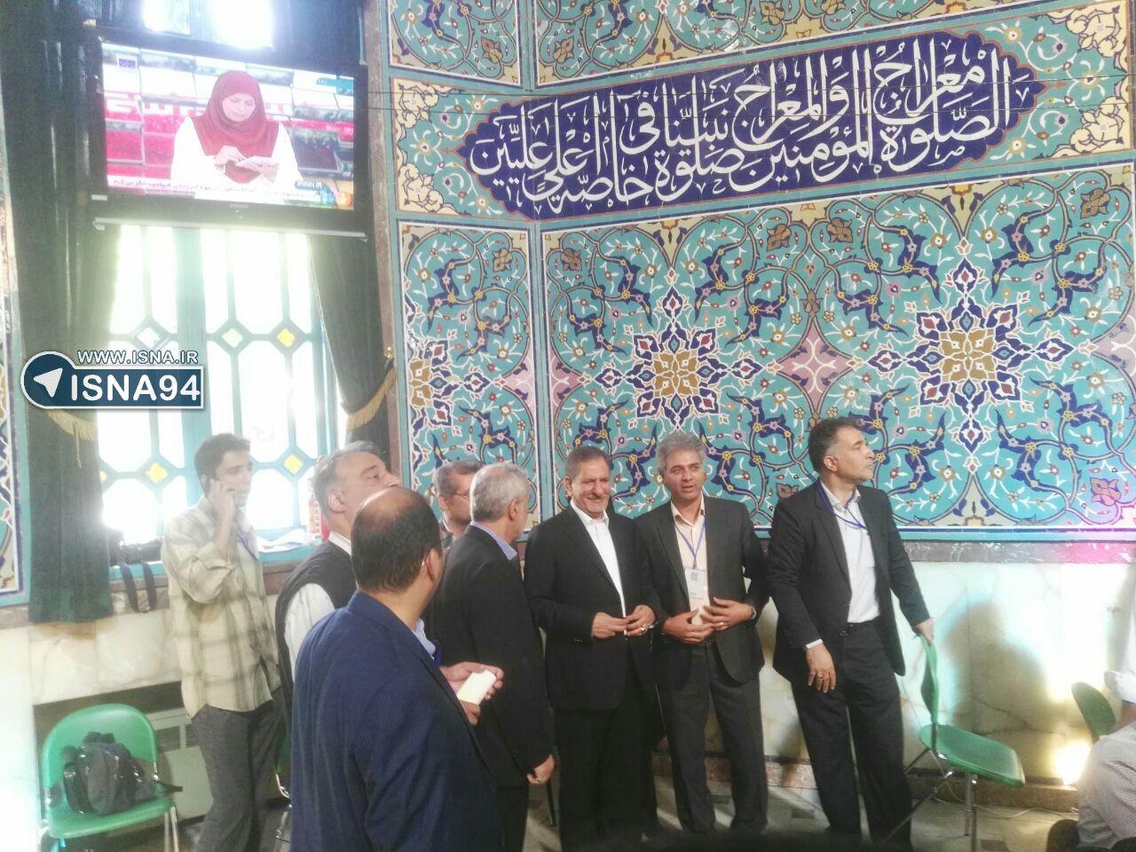 تصاویر/اسحاق جهانگیری در حسینیه ارشاد