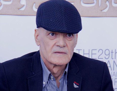فیروز زنوزی جلالی ظهر امروز به دیار باقی شتافت