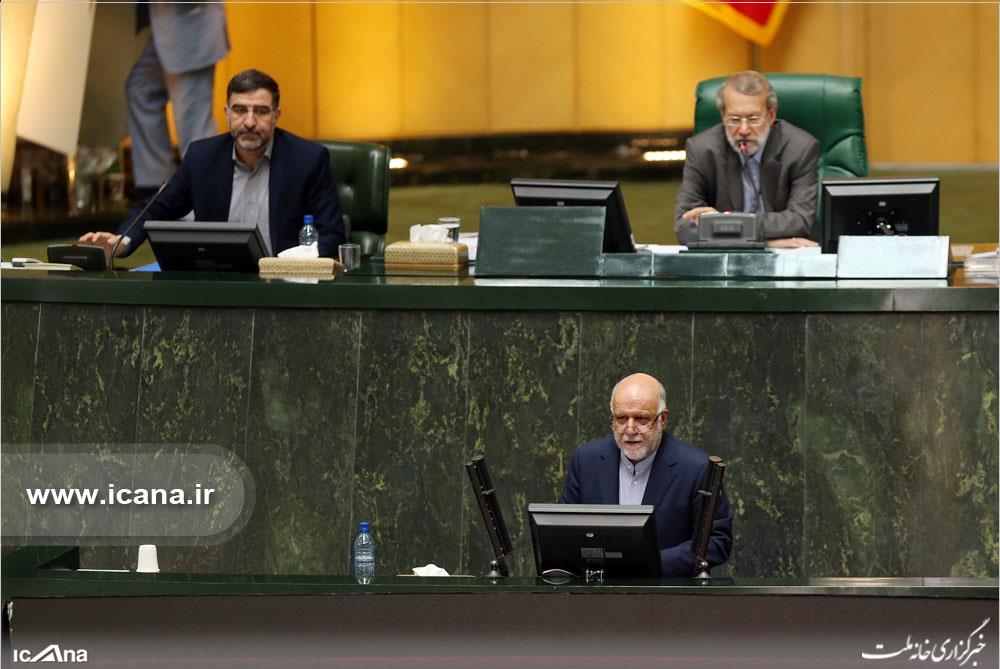 شکست نفت در روز هدایت از راه دور جادوگر+عکس