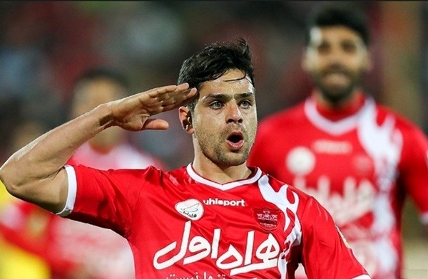 کامیابی نیا با پرسپولیس تمرین کرد/ عکس