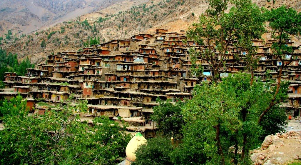 ماسوله پلکانی از زیبایی و عشق
