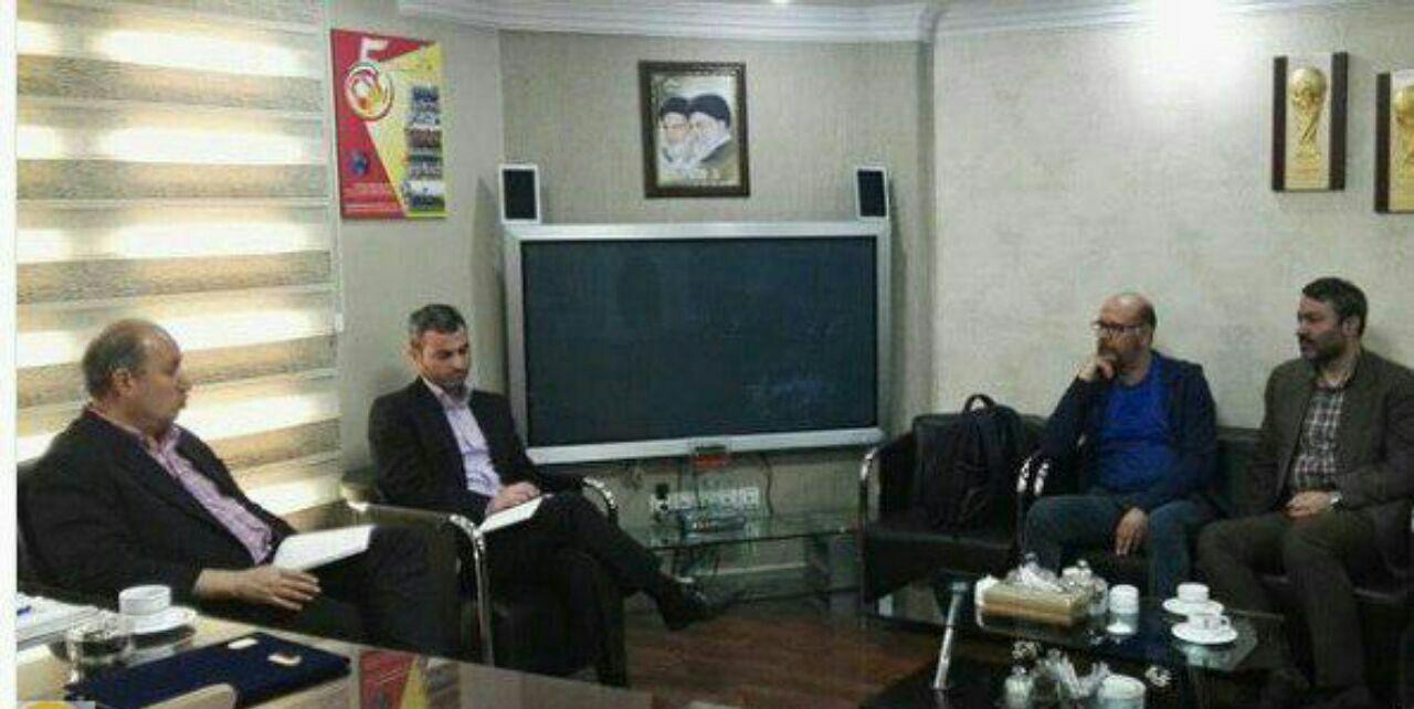 جناب خان هم مسافر روسیه شد! +عکس