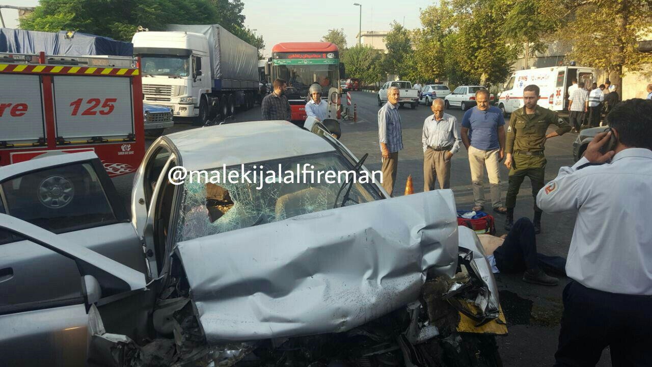 مچاله شدن سمند در تصادف مرگبار با اتوبوس+تصاویر