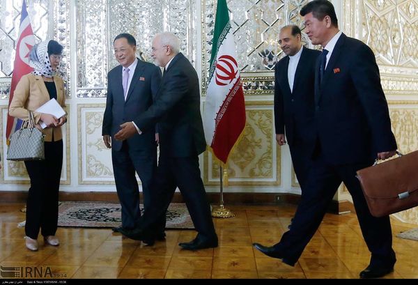 حجاب دیپلمات کره شمالی در تهران+عکس