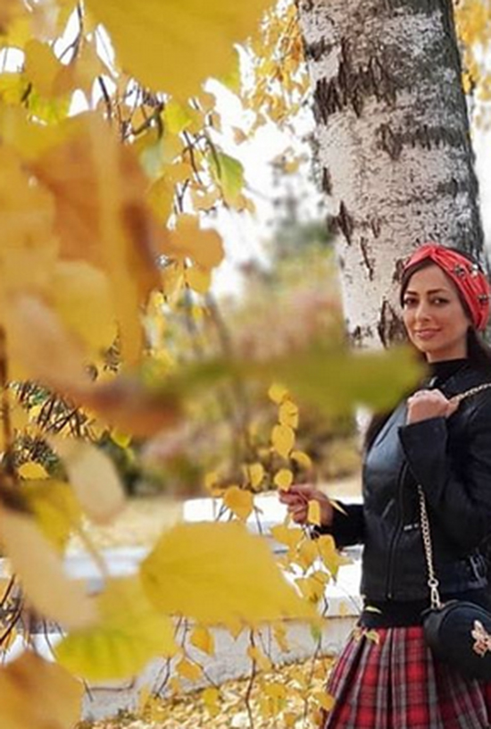 عکس: پوشش نفیسه روشن در اسپانیا