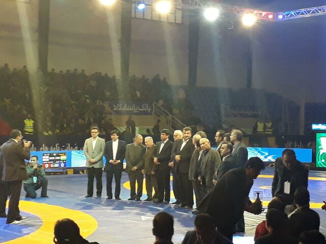 تجلیل از 