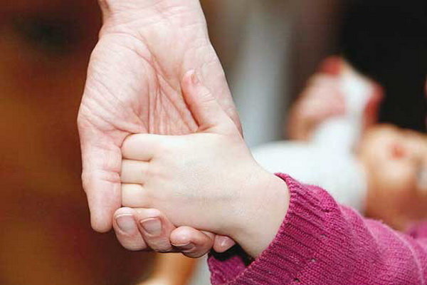 مهمترین مشکل در مسیر فرزندخواندگی مهمترین مشکل در مسیر فرزندخواندگی