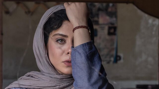 ماجرای جبر زندگی یا دورویی در 