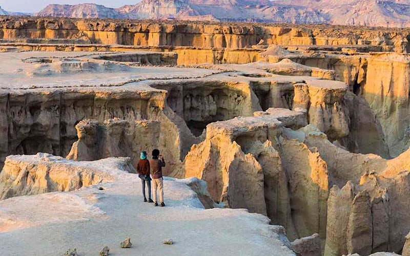 بهترین زمان برای سفر به جزیره دیدنی قشم! بهترین زمان برای سفر به جزیره دیدنی قشم!
