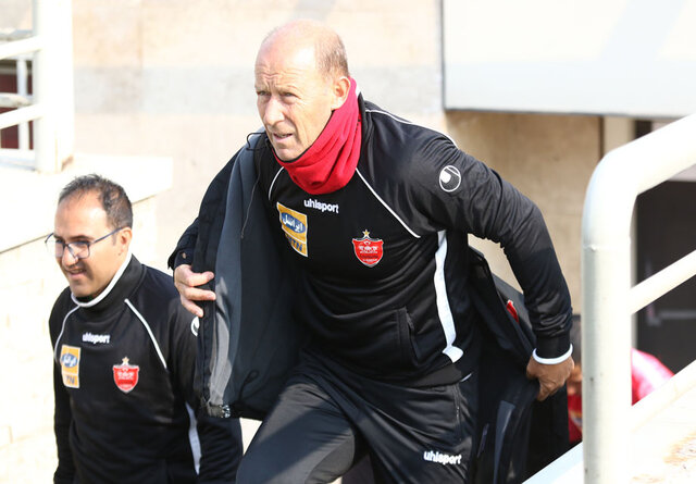 شکایت کالدرون به پرسپولیس رسید شکایت کالدرون به پرسپولیس رسید