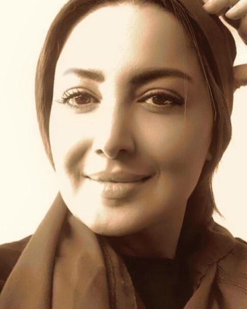 تبلیغ شیلا خداداد برای یک سالن زیبایی+ عکس