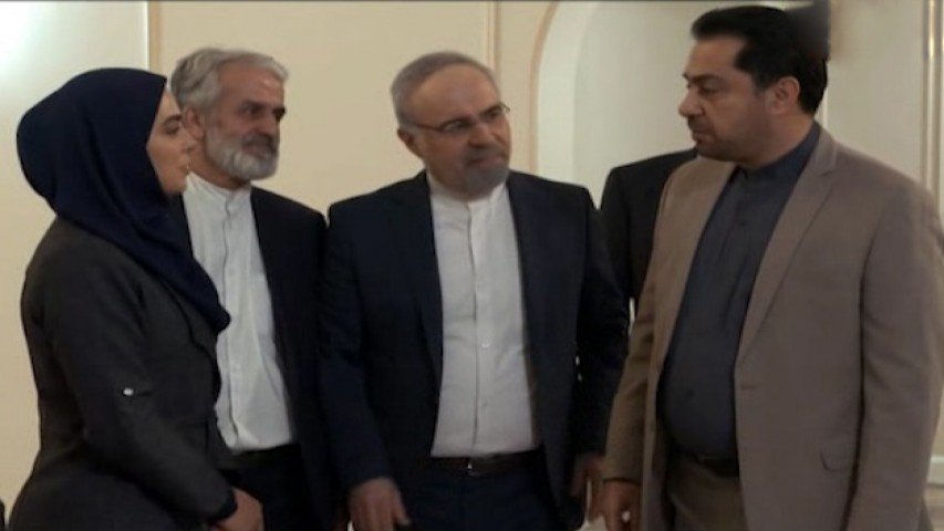 ظریف در سریال &laquo;گاندو&raquo; چه شکلی است؟+عکس