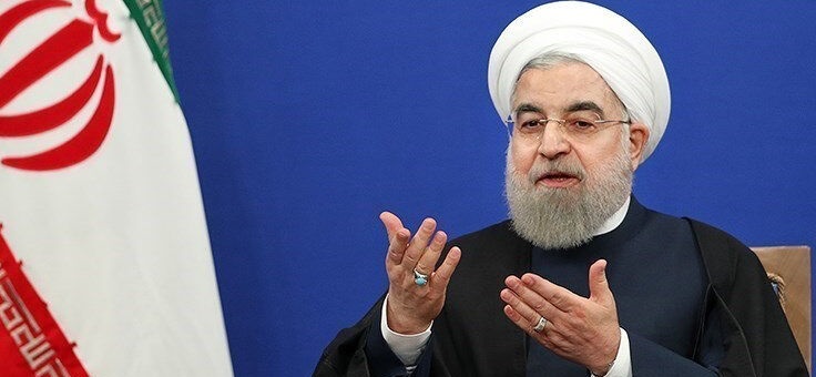 بازگشت روحانی به شعارها