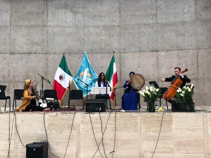رونمایی از دف ایرانی در مرز مکزیک