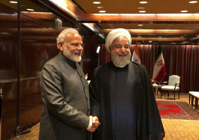 روحانی با نخست وزیر هند ملاقات کرد+عکس