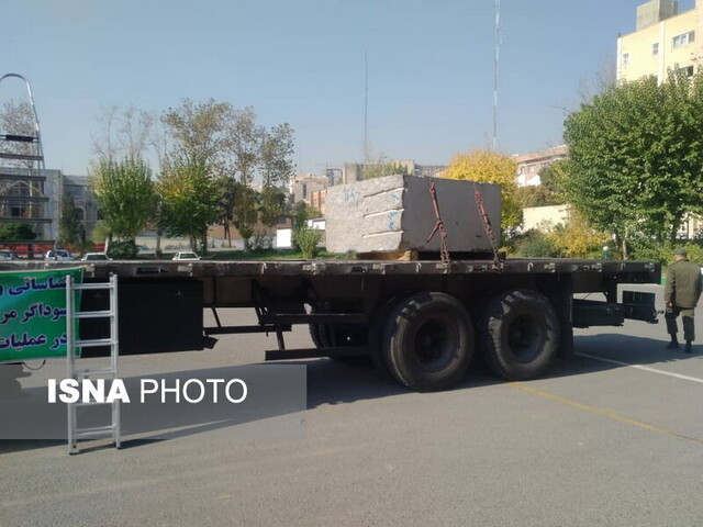 کشف سنگ تریاک یک تنی در راه پایتخت+عکس کشف سنگ تریاک یک تنی در راه پایتخت+عکس