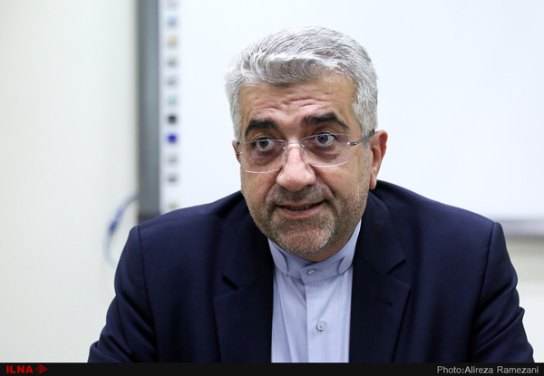 وزیر نیرو: آب و برق گران نخواهد شد وزیر نیرو: آب و برق گران نخواهد شد