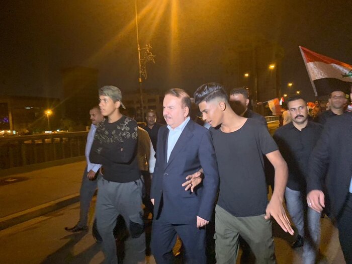 تظاهرات در بغداد آغاز شد+عکس