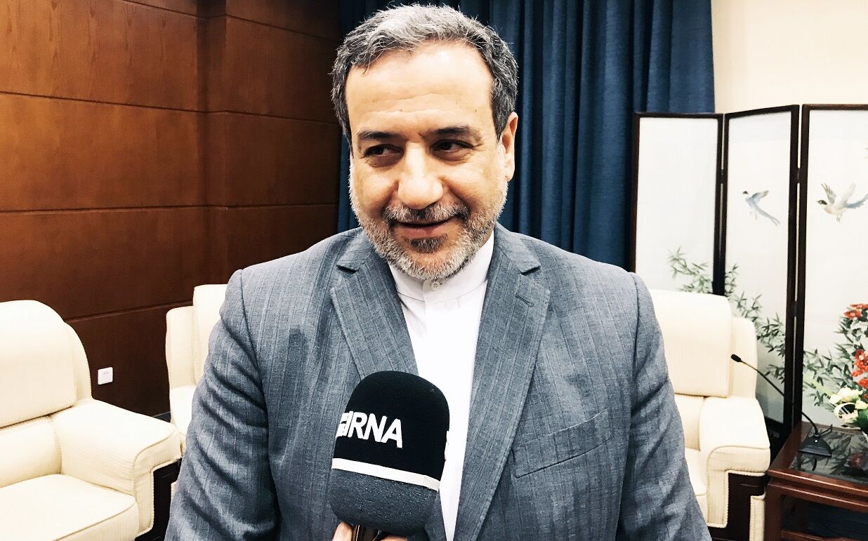 عراقچی: چین مواضع محکمی در مورد حفظ و بقای برجام دارد عراقچی: چین مواضع محکمی در مورد حفظ و بقای برجام دارد