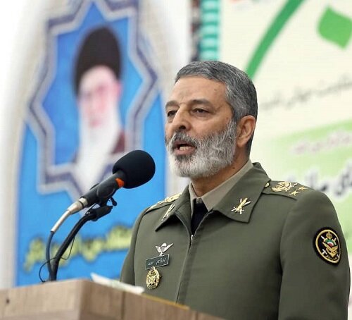 دلایل محبوبیت ارتش از نگاه امیر سرلشکر موسوی