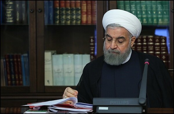 تقدیر روحانی از رهبری