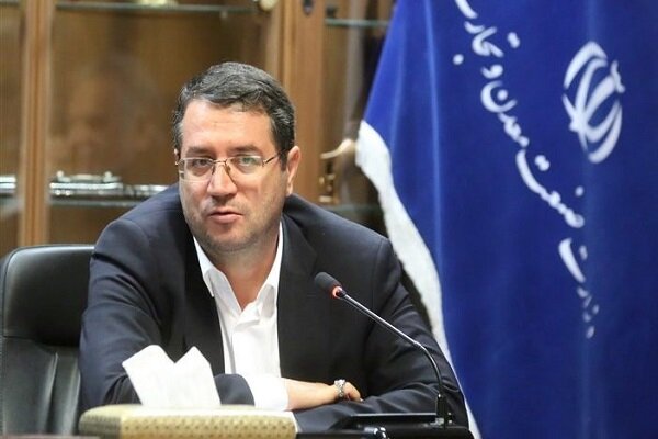 وعده وزیر صنعت برای افزایش تولید ماسک