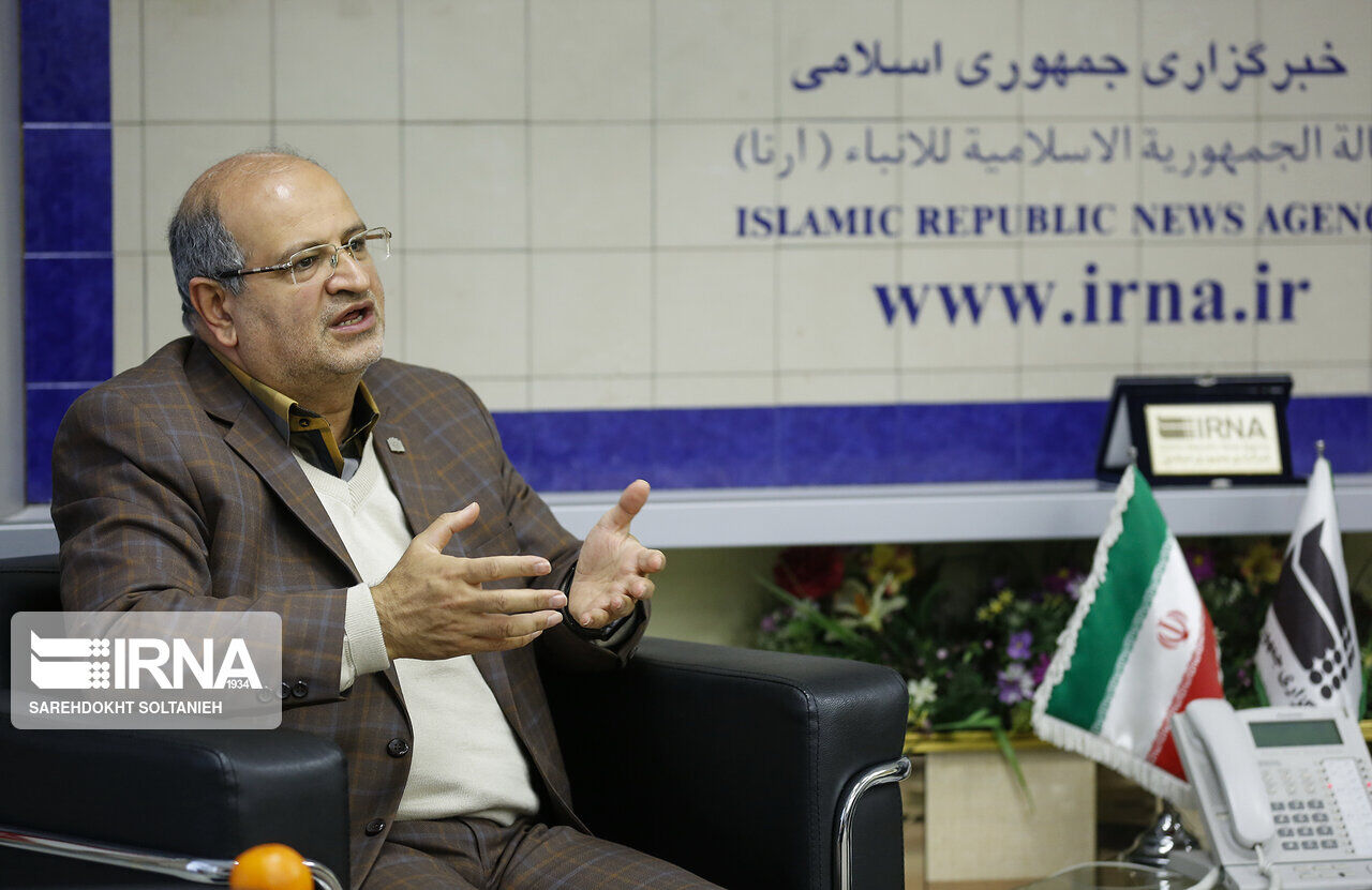 هشدار درباره طرح ابتلای ۶۰ تا ۷۰ درصد جامعه به کرونا هشدار درباره طرح ابتلای ۶۰ تا ۷۰ درصد جامعه به کرونا