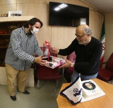 تجلیل از اکبر زنجانپور به پاس نیم قرن فعالیت هنری تجلیل از اکبر زنجانپور به پاس نیم قرن فعالیت هنری