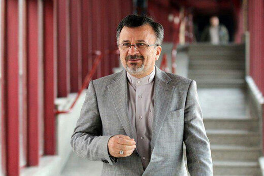 داورزنی بازنشسته نیست! داورزنی بازنشسته نیست!