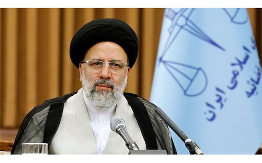 تقدیر رئیسی از بانک مرکزی برای مقابله با فساد