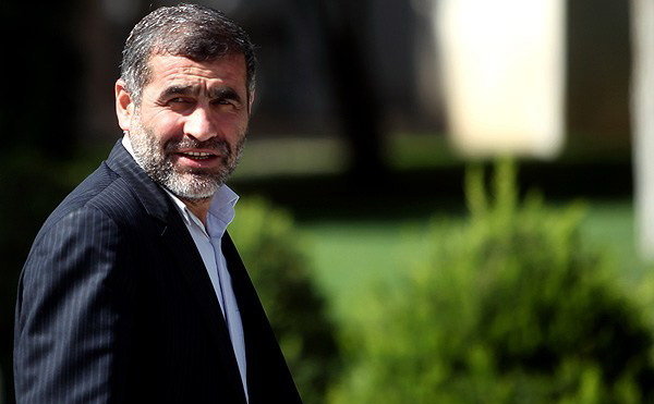 نیکزاد: اولویت مجلس با دغدغه مردم و رهبری یکی شود