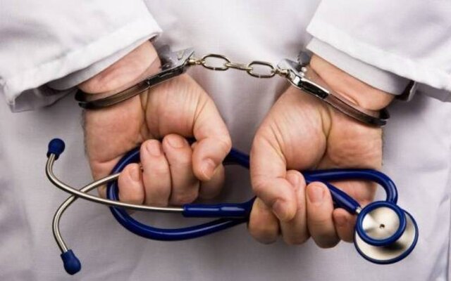 زوج پزشکان قلابی در یزد دستگیر شدند زوج پزشکان قلابی در یزد دستگیر شدند