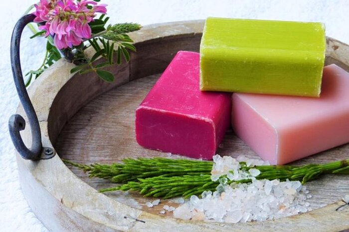 چگونه در خانه صابون تهیه کنیم چگونه در خانه صابون تهیه کنیم