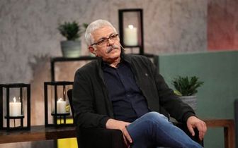 یک بازیگر دیگر مجری شد