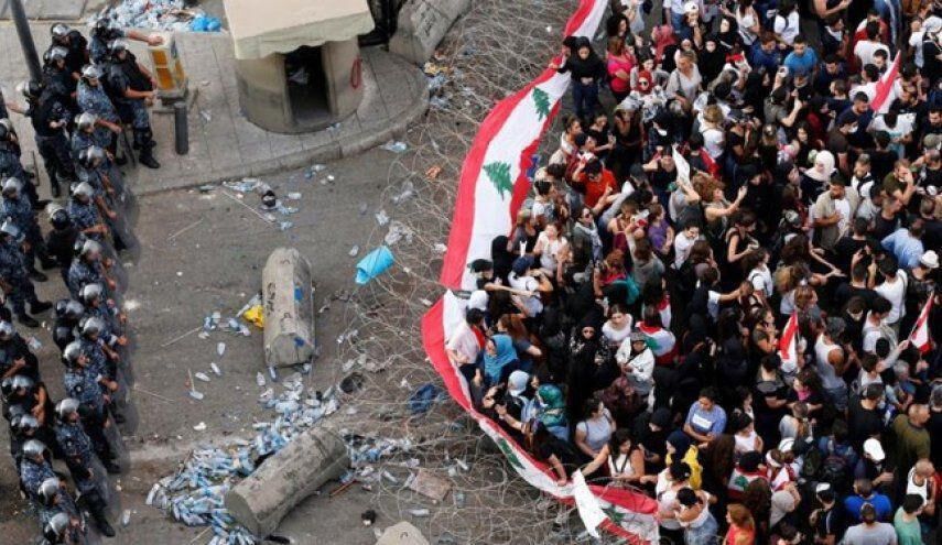 دمیدن فتنه آمریکا و عربستان در اغتشاشات لبنان دمیدن فتنه آمریکا و عربستان در اغتشاشات لبنان