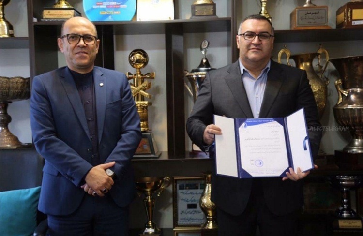 مدیر استقلالی یک روز هم در این باشگاه دوام نیاورد!