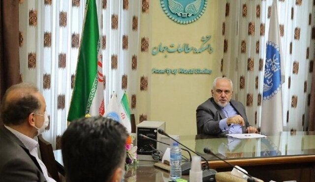 ظریف: قذافی باخته اما آیا آمریکا پیروز شد؟