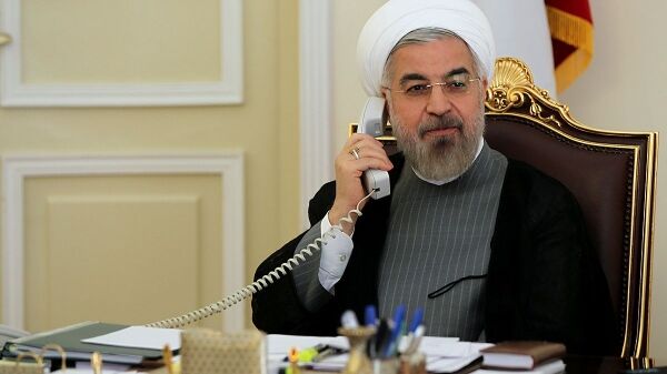 تماس تلفنی رییس جمهوری با مراجع تقلید تماس تلفنی رییس جمهوری با مراجع تقلید