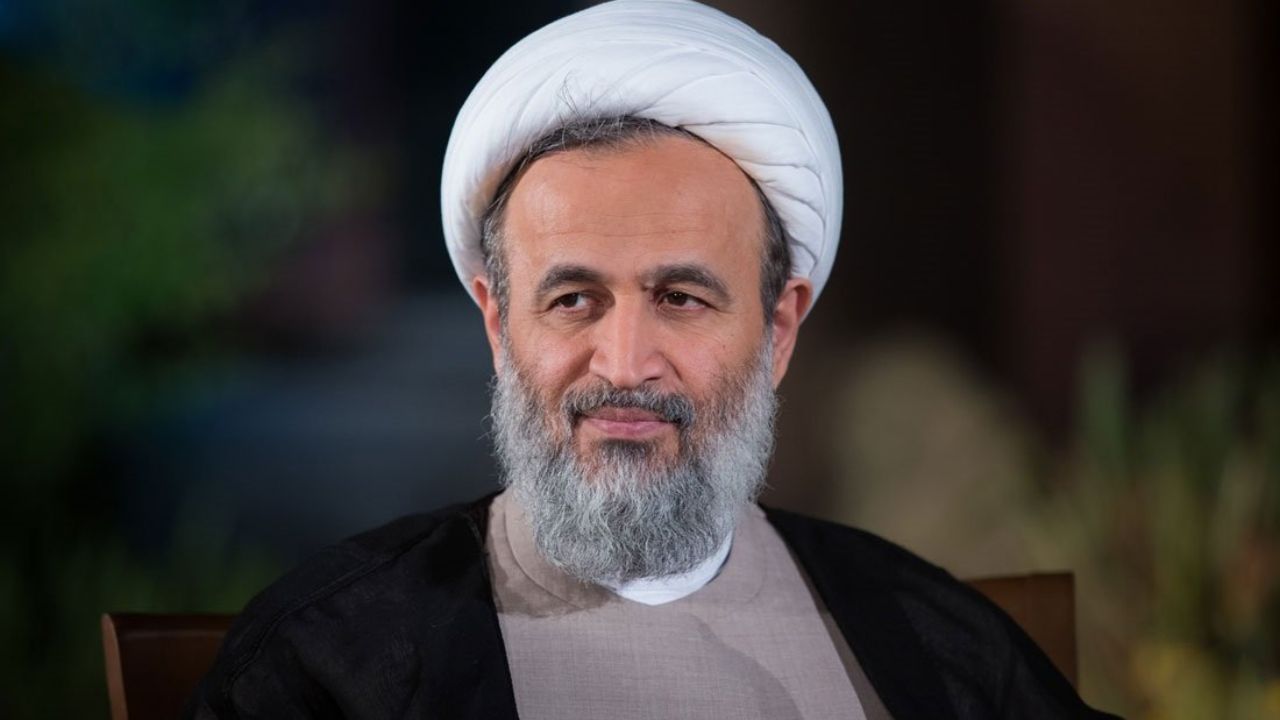آقای پناهیان! عجب دوستان با معرفتی دارید