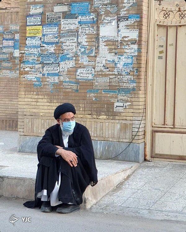 تصویری خاص از امام جمعه اهواز در عزاداری محرم تصویری خاص از امام جمعه اهواز در عزاداری محرم