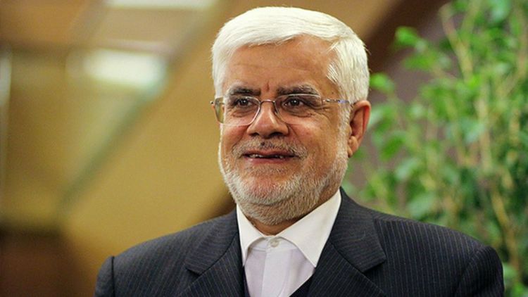 تفاوت عارف و لاریجانی چیست؟ تفاوت عارف و لاریجانی چیست؟