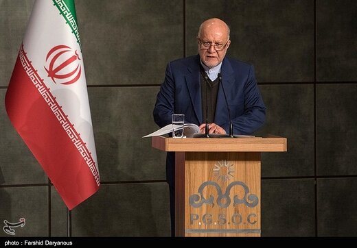 نگنه: جنگ است و باید مقاومت کنیم